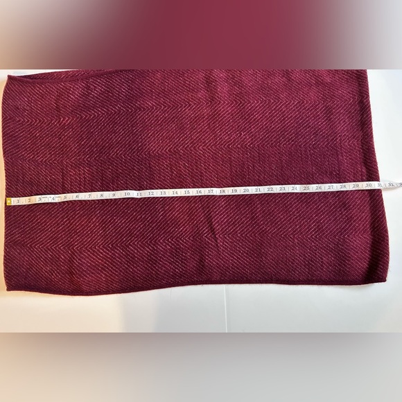 Modena Infinity Scarf With Chevron Pattern, Burgundy - Picture 4 of 5